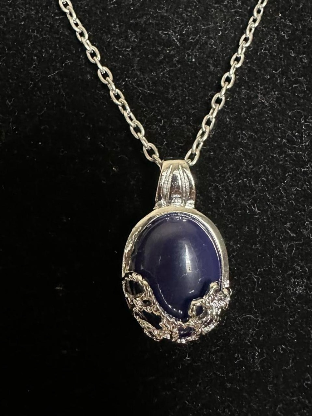 The vampire diaries Blue and silver Katherine necklace.